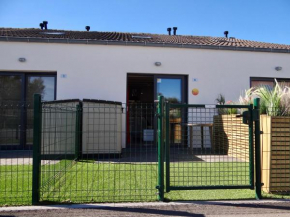 Гостиница Melroce Holiday Cottage  Бредене